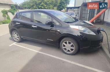Хэтчбек Nissan Leaf 2012 в Сумах