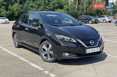 Хетчбек Nissan Leaf 2019 в Чернігові
