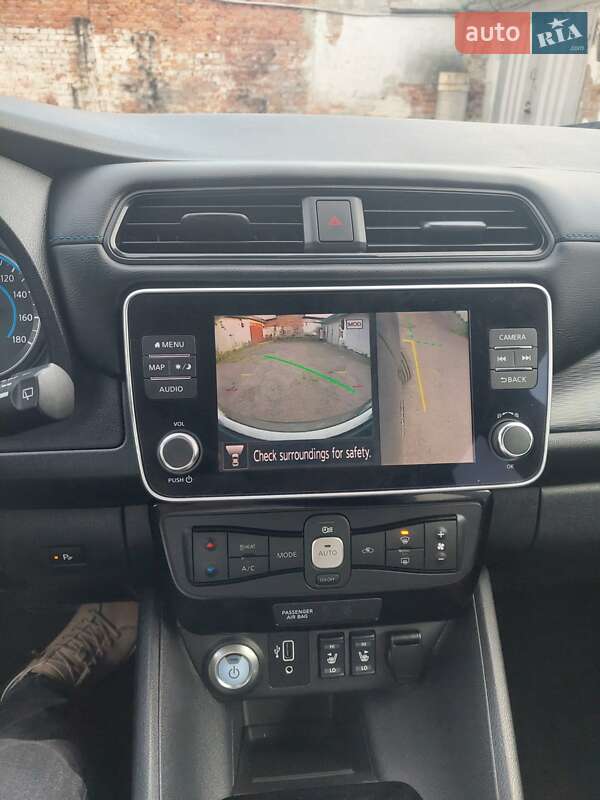 Хетчбек Nissan Leaf 2020 в Хмельницькому