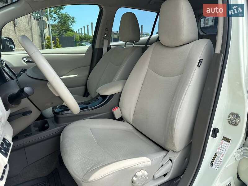 Хетчбек Nissan Leaf 2012 в Одесі фото 24 Хетчбек Nissan Leaf 2012 в Одесі