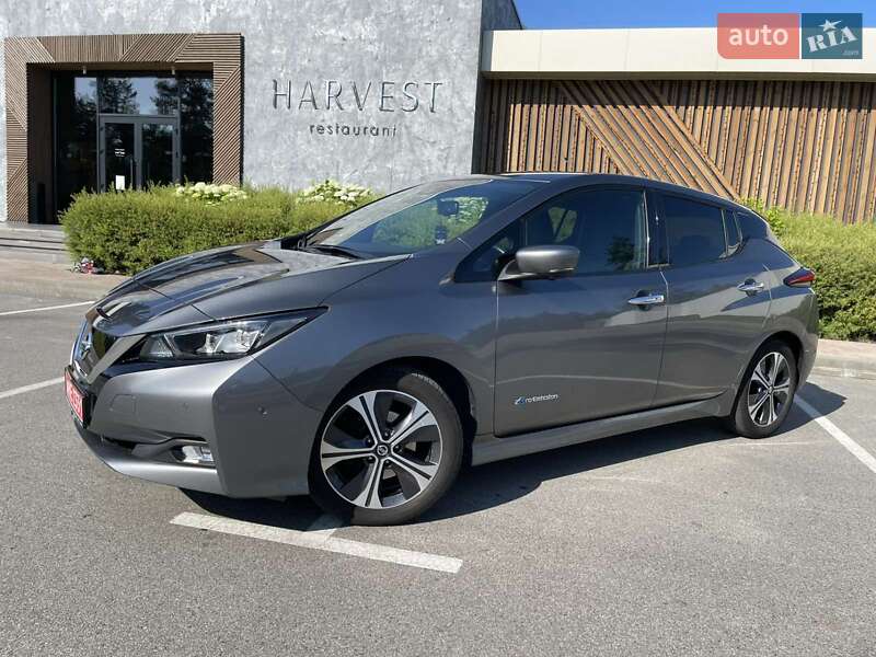 Хетчбек Nissan Leaf 2018 в Києві