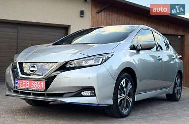 Хетчбек Nissan Leaf 2020 в Чернівцях