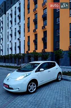 Хетчбек Nissan Leaf 2012 в Запоріжжі