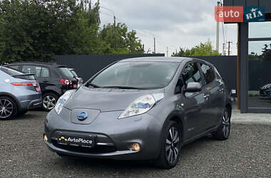 Хэтчбек Nissan Leaf 2015 в Луцке