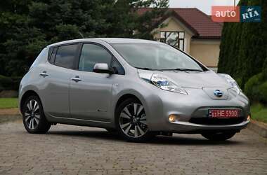 Хэтчбек Nissan Leaf 2014 в Сарнах
