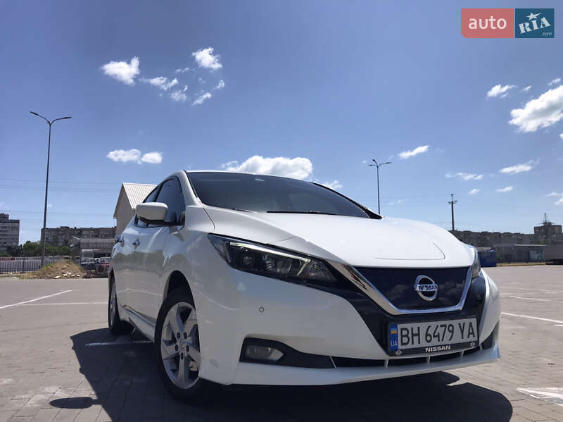 Хэтчбек Nissan Leaf 2020 в Одессе