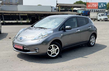 Хэтчбек Nissan Leaf 2015 в Каменец-Подольском