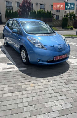 Хэтчбек Nissan Leaf 2014 в Ровно