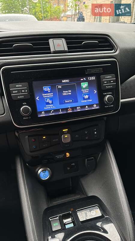 Хэтчбек Nissan Leaf 2018 в Киеве фото 6 Хэтчбек Nissan Leaf 2018 в Киеве