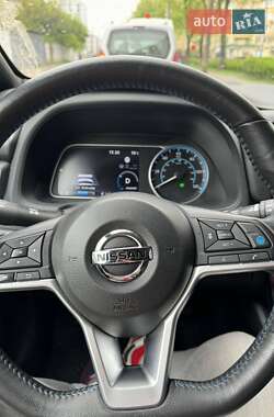 Хэтчбек Nissan Leaf 2018 в Киеве