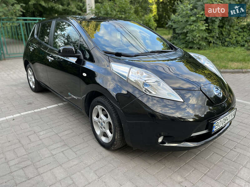 Хэтчбек Nissan Leaf 2013 в Виннице