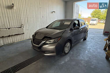Хэтчбек Nissan Leaf 2019 в Луцке