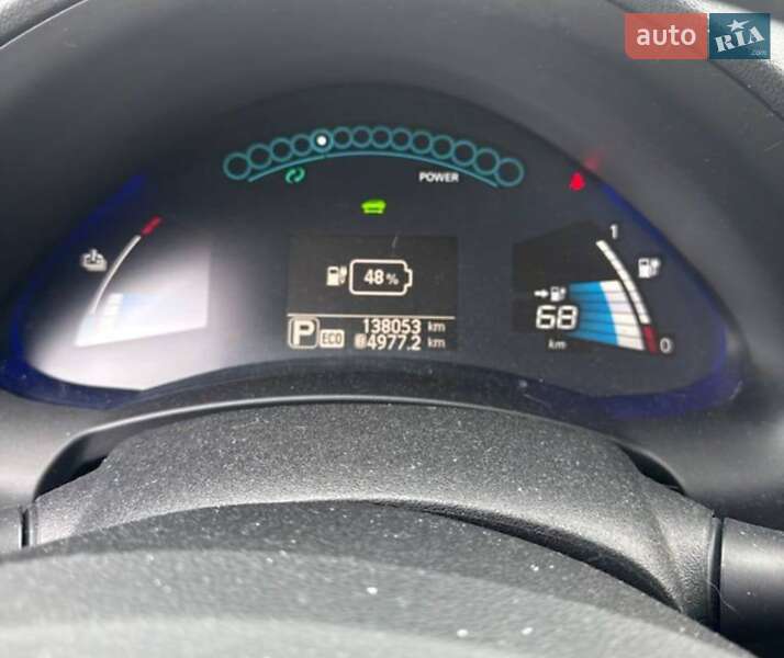 Хэтчбек Nissan Leaf 2014 в Луцке