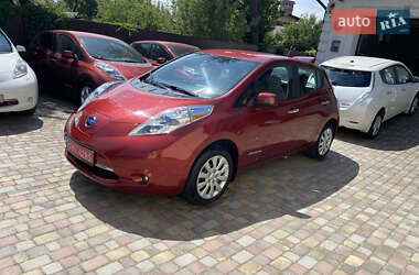Хэтчбек Nissan Leaf 2014 в Черновцах