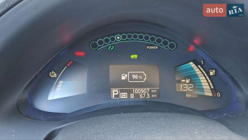 Хэтчбек Nissan Leaf 2014 в Одессе