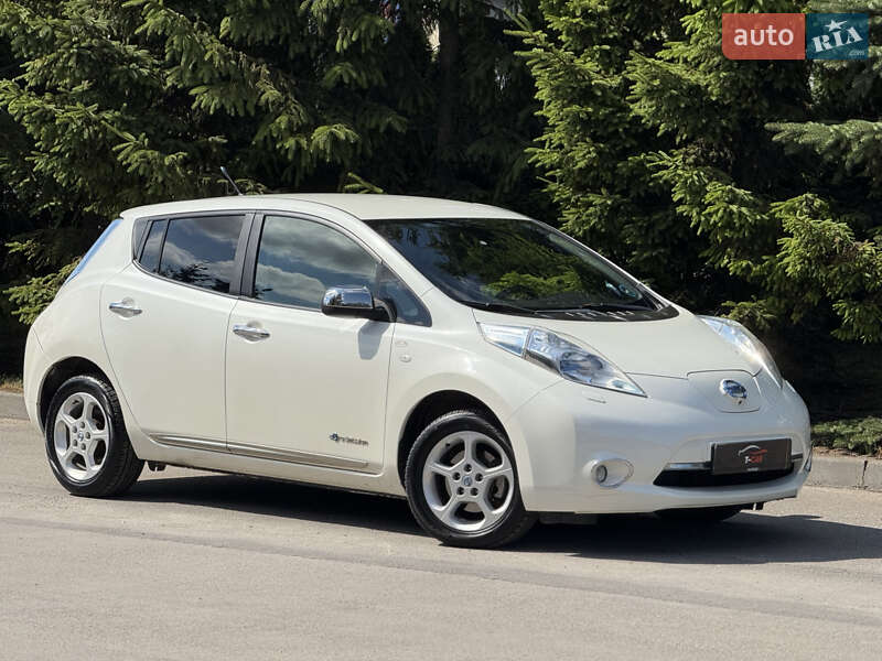 Хетчбек Nissan Leaf 2014 в Тернополі
