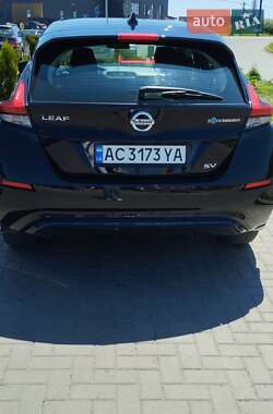 Хэтчбек Nissan Leaf 2018 в 