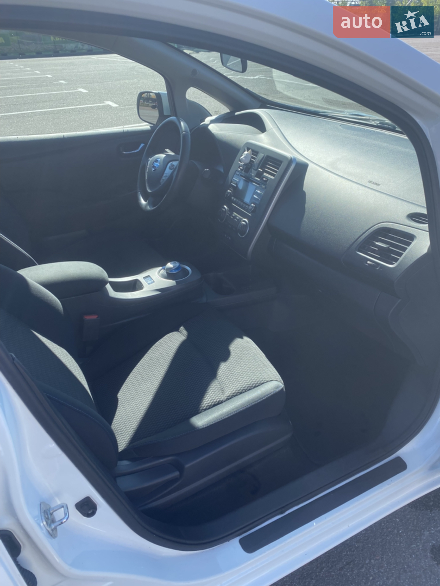 2014 Nissan Leaf - мініатюра 8