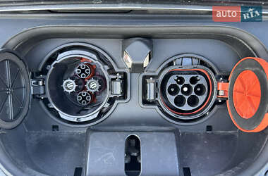 Хетчбек Nissan Leaf 2020 в 