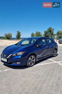 Хэтчбек Nissan Leaf 2018 в Черкассах