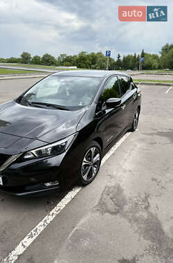Хетчбек Nissan Leaf 2018 в Львові