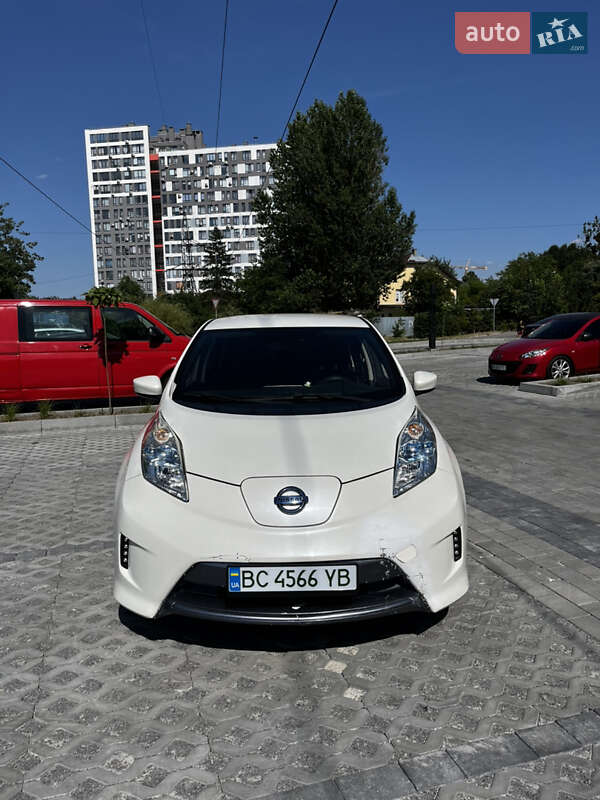 Хэтчбек Nissan Leaf 2017 в Львове фото 2 Хэтчбек Nissan Leaf 2017 в Львове