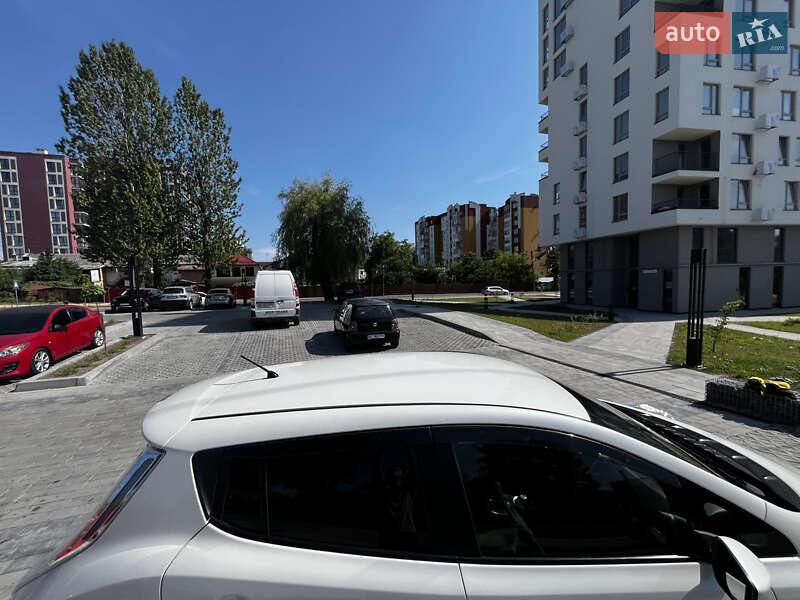 Хэтчбек Nissan Leaf 2017 в Львове фото 11 Хэтчбек Nissan Leaf 2017 в Львове