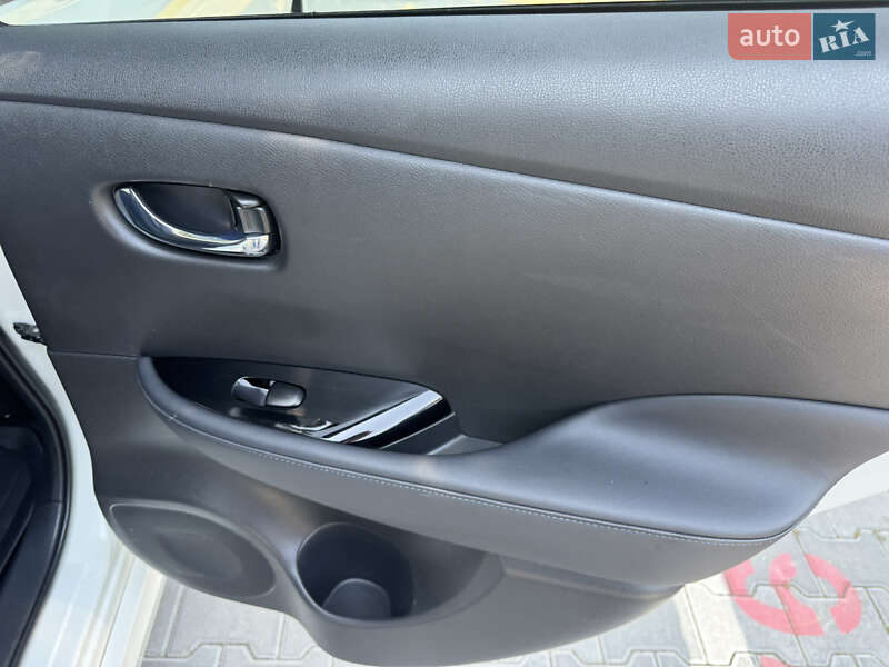 Хэтчбек Nissan Leaf 2018 в Одессе