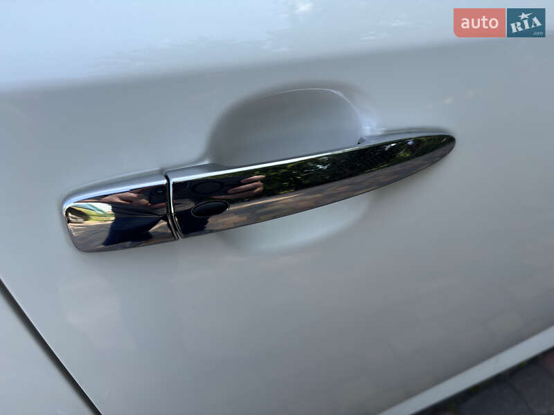 Хэтчбек Nissan Leaf 2020 в Ровно