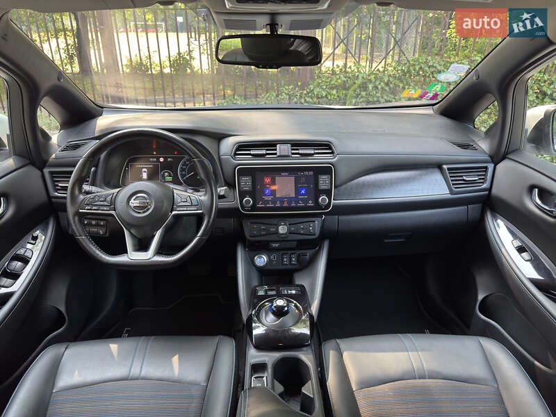 Хэтчбек Nissan Leaf 2020 в Ровно