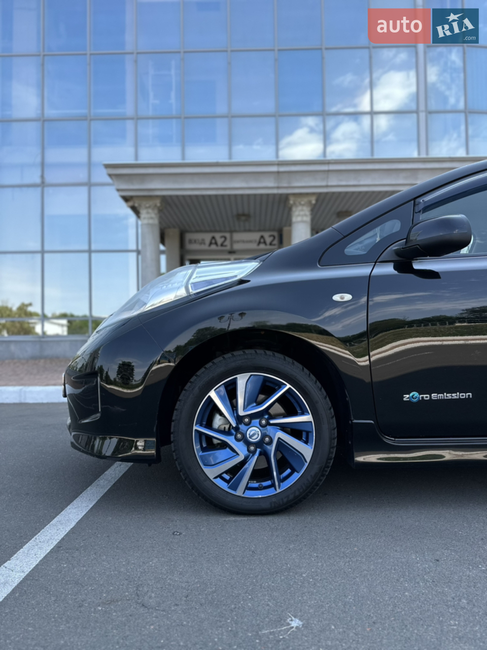 2016 Nissan Leaf - мініатюра 9