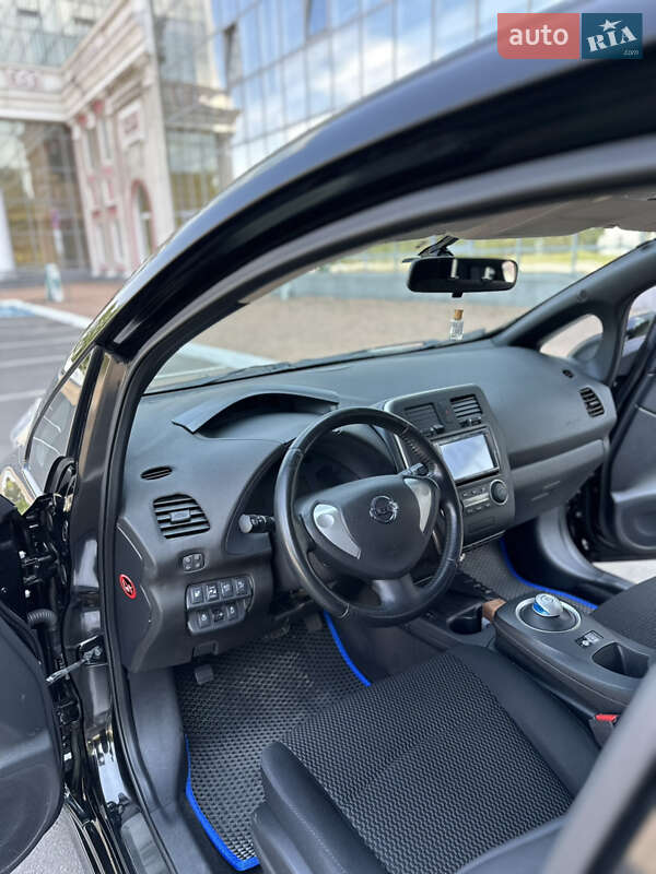 Хетчбек Nissan Leaf 2015 в Одесі фото 6 Хетчбек Nissan Leaf 2015 в Одесі