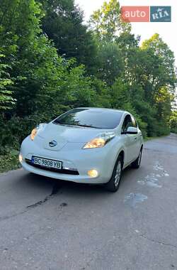 Хетчбек Nissan Leaf 2014 в Бориславі