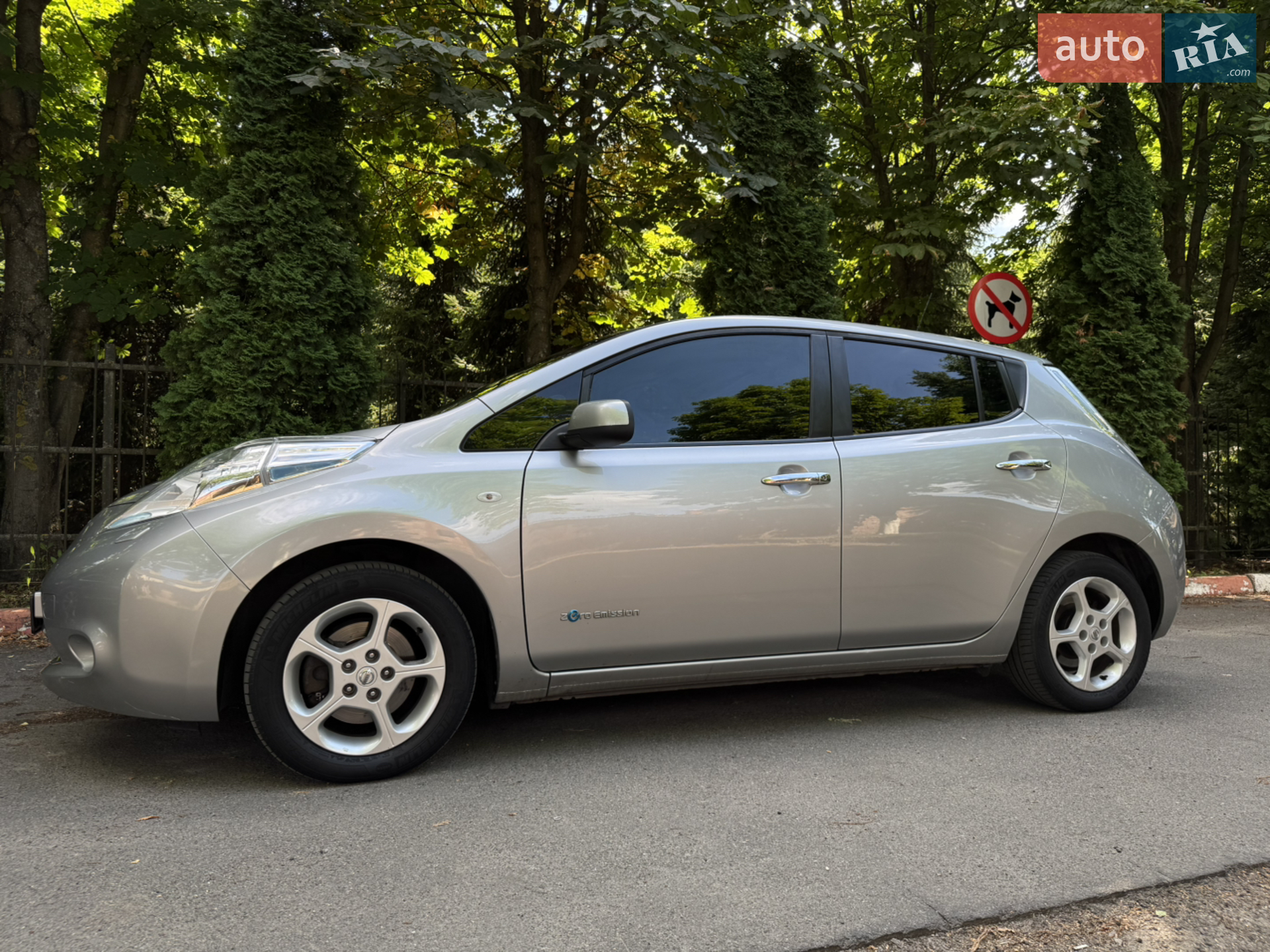 2016 Nissan Leaf - мініатюра 2