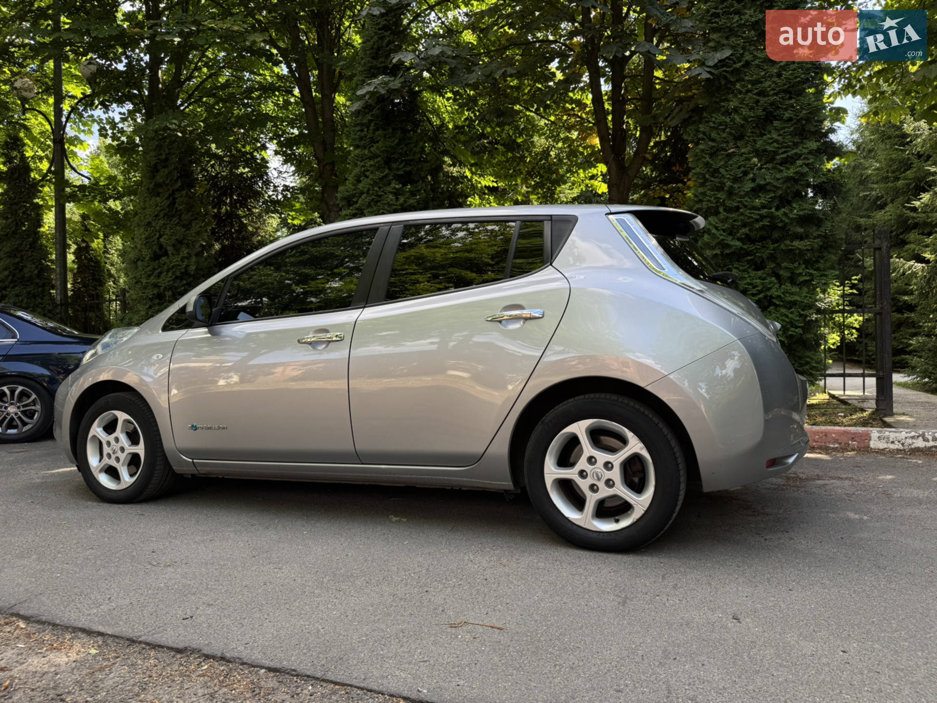 2016 Nissan Leaf - мініатюра 3