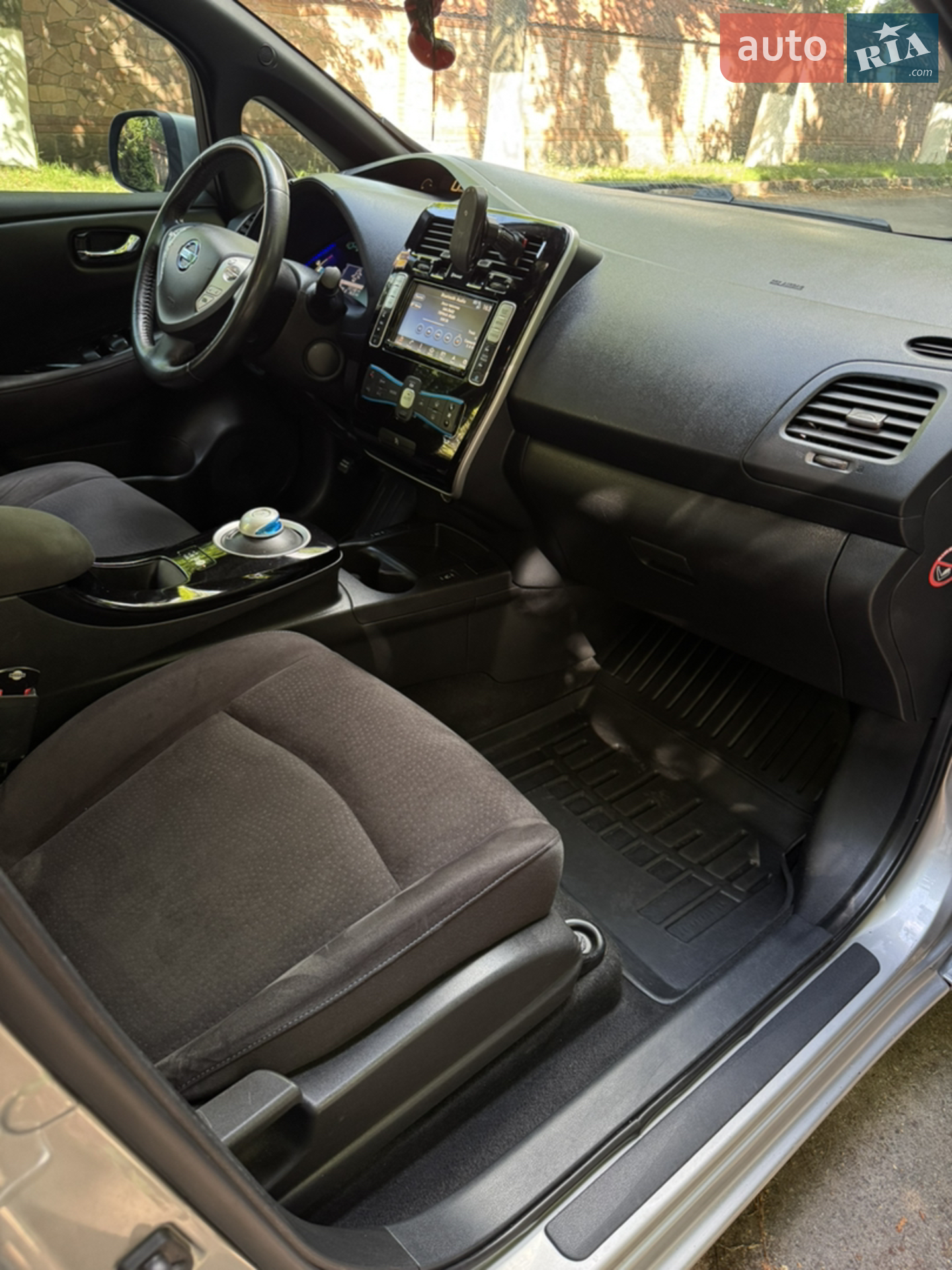 2016 Nissan Leaf - мініатюра 22