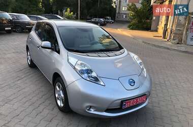Хэтчбек Nissan Leaf 2011 в Луцке