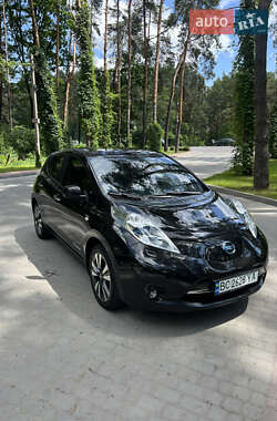Хетчбек Nissan Leaf 2015 в Львові