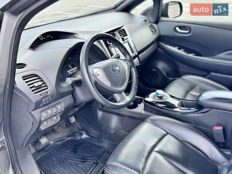 Хетчбек Nissan Leaf 2014 в Києві