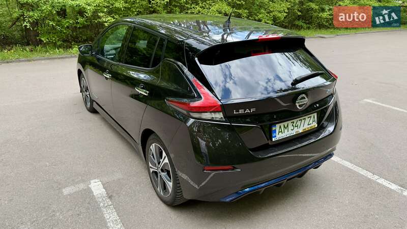 Хэтчбек Nissan Leaf 2019 в Житомире