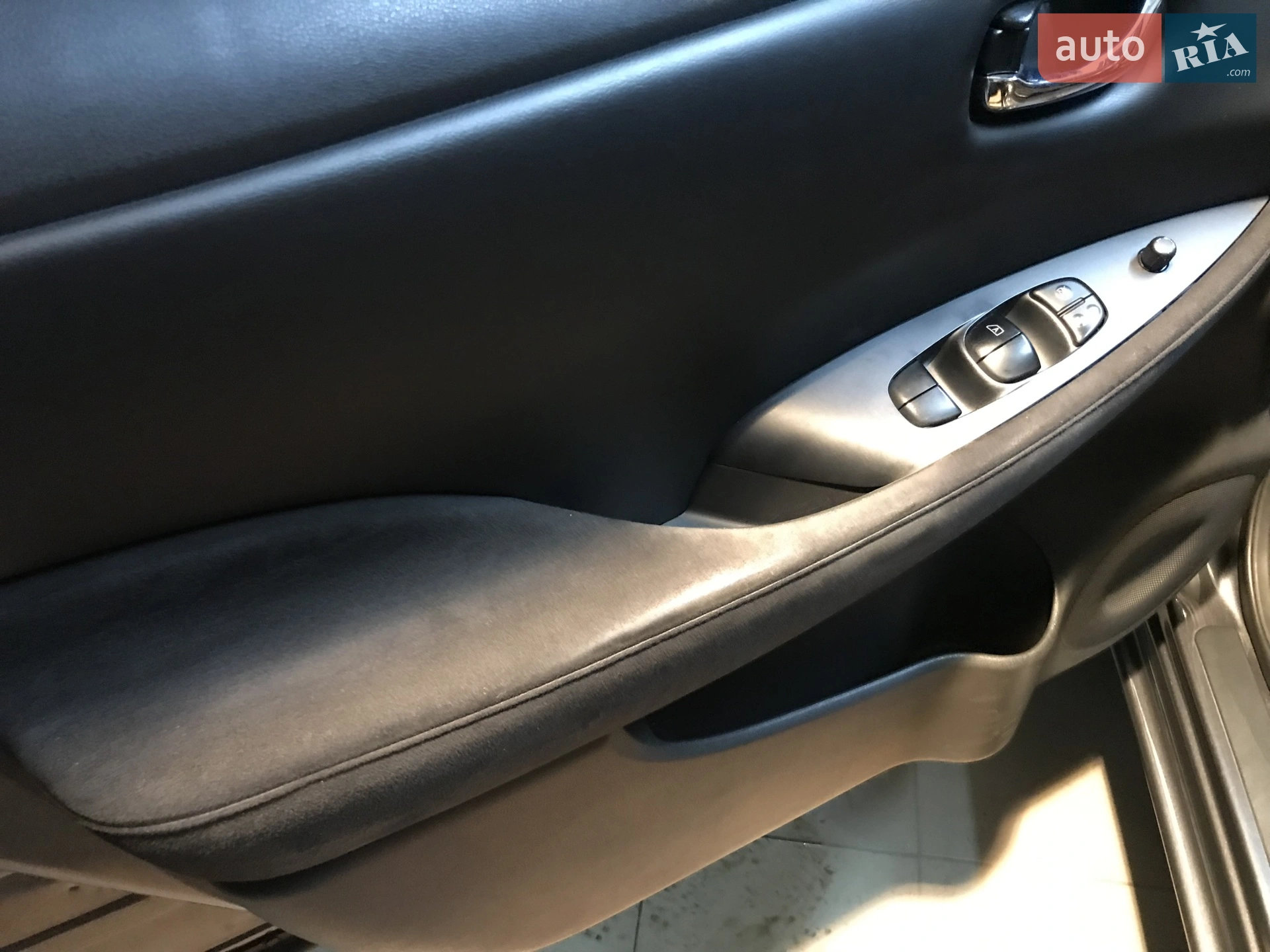 2014 Nissan Leaf - мініатюра 5