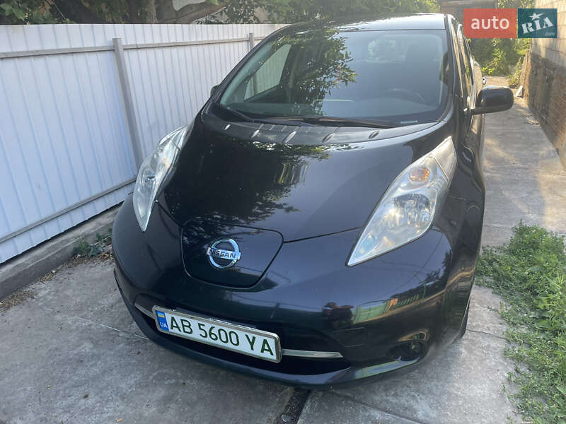 Хэтчбек Nissan Leaf 2016 в Виннице