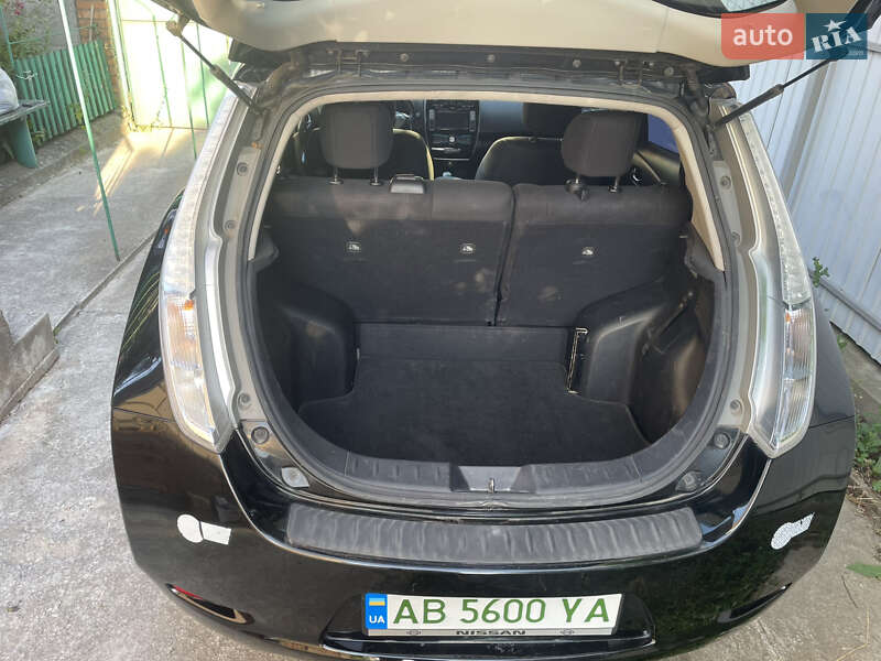 Хэтчбек Nissan Leaf 2016 в Виннице