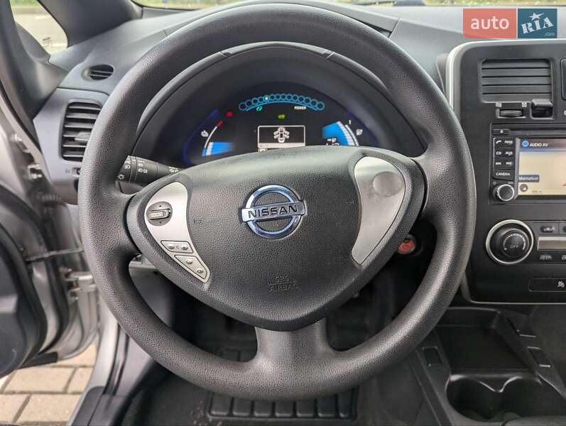 Хэтчбек Nissan Leaf 2013 в Дрогобыче
