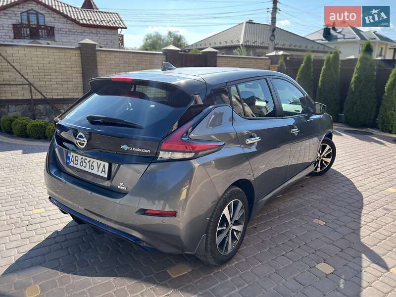 Хетчбек Nissan Leaf 2021 в Вінниці