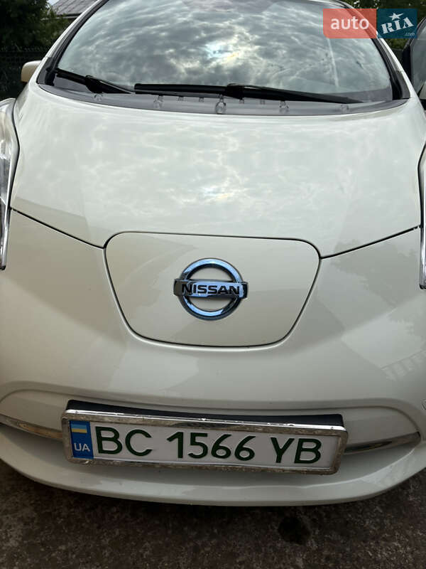 Хетчбек Nissan Leaf 2012 в Самборі фото 15 Хетчбек Nissan Leaf 2012 в Самборі