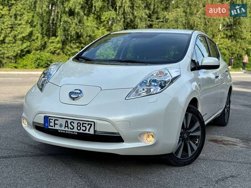 Хетчбек Nissan Leaf 2016 в Трускавці