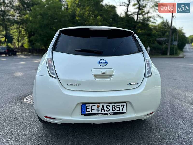 Хетчбек Nissan Leaf 2016 в Трускавці
