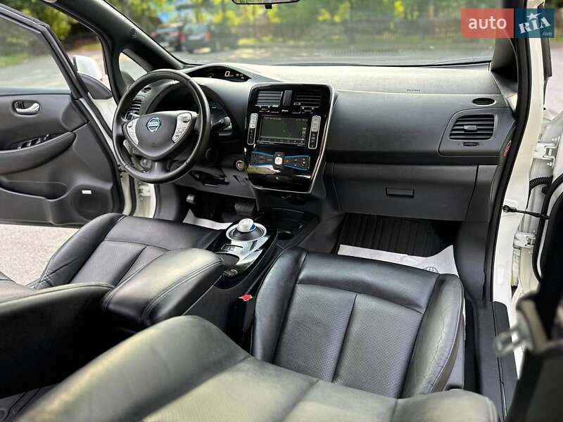 Хетчбек Nissan Leaf 2016 в Трускавці