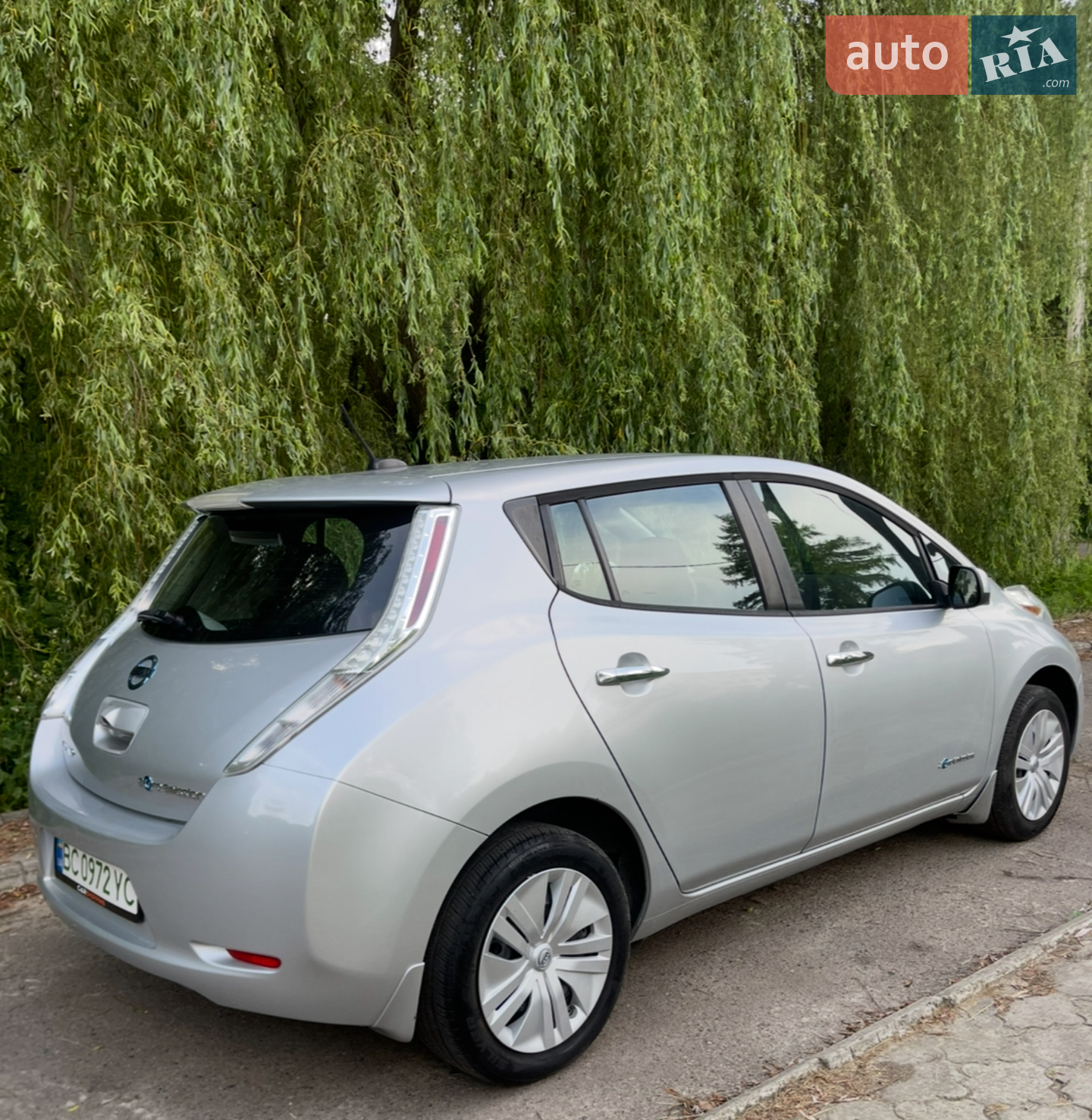 2016 Nissan Leaf - мініатюра 3